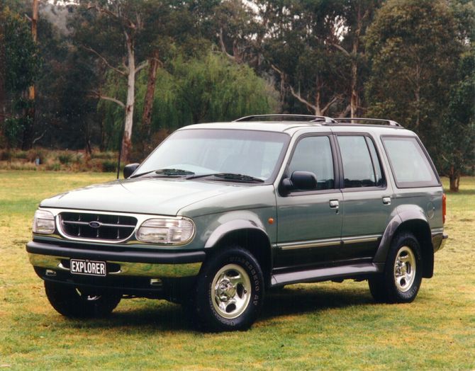 FORD Explorer UN 1