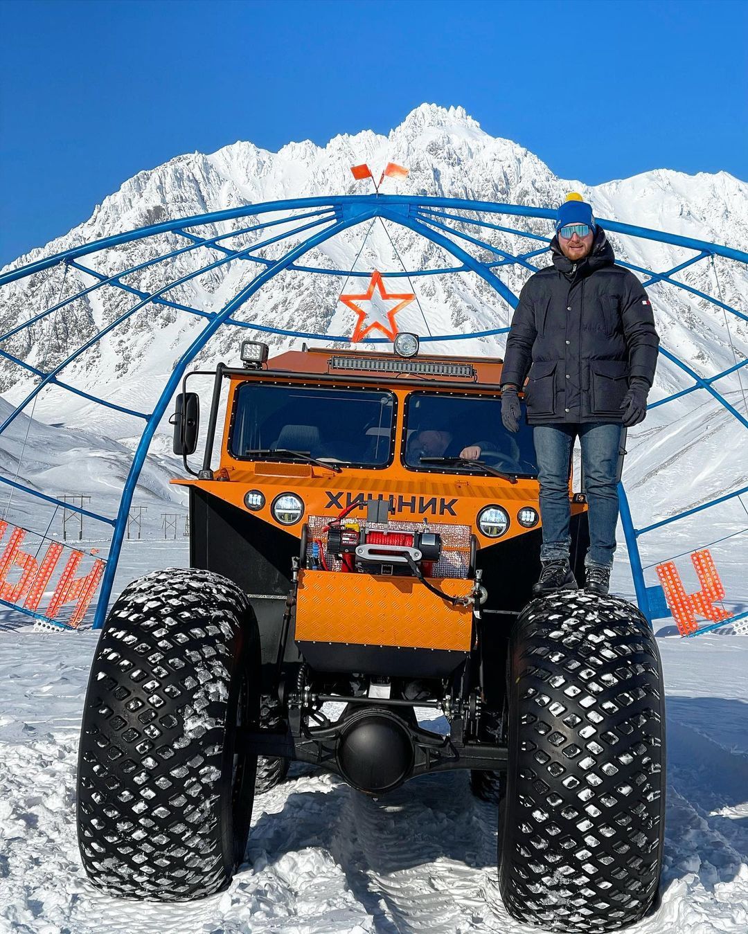 4revo_�������