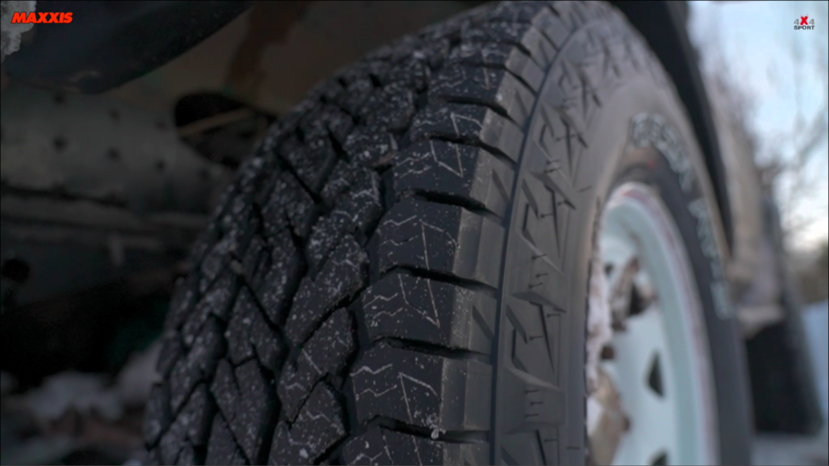 _Maxxis RAZR AT-S
